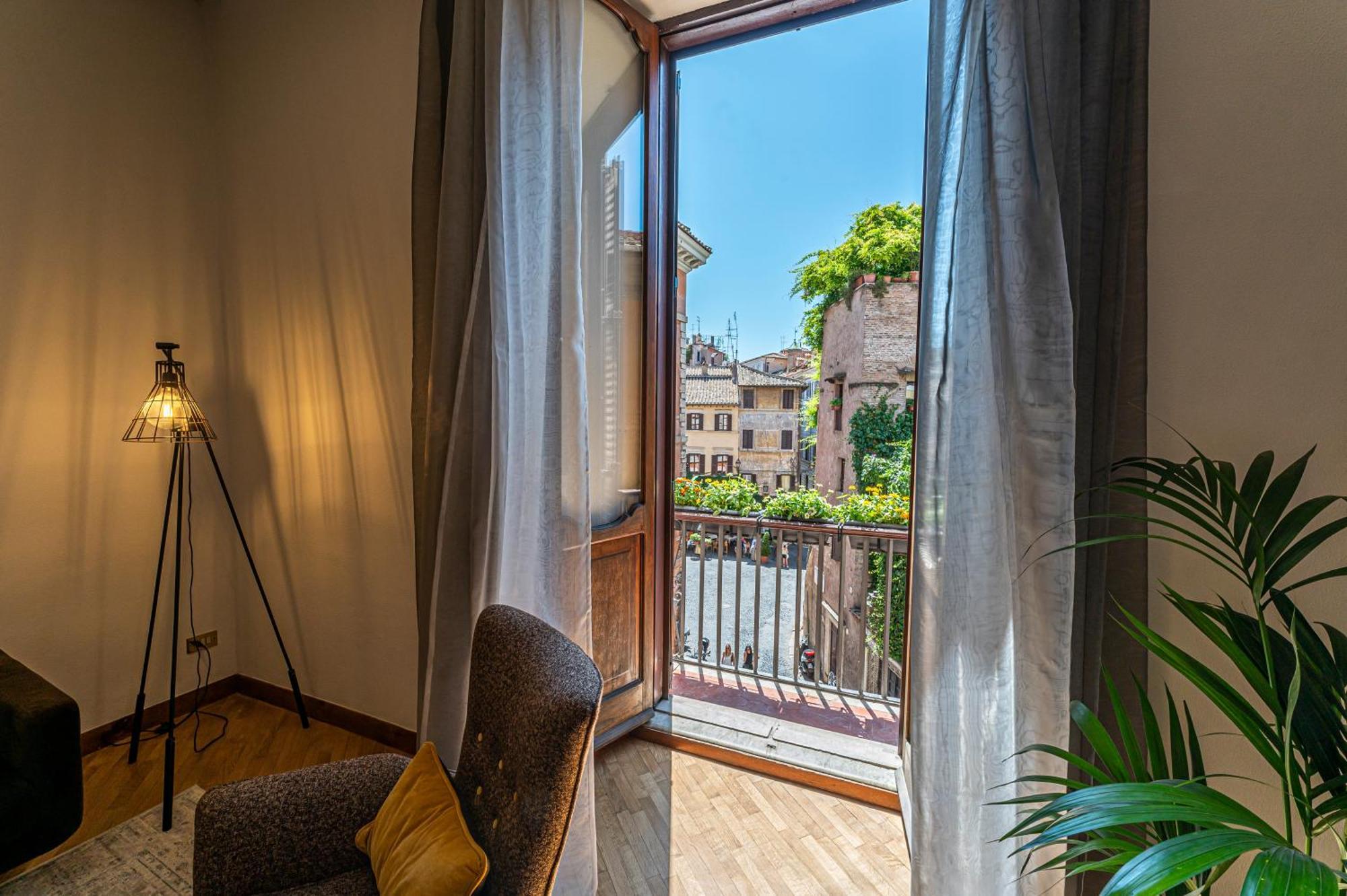 Margana Luxury 3 Bedrooms Amazing Terrace Apartment
